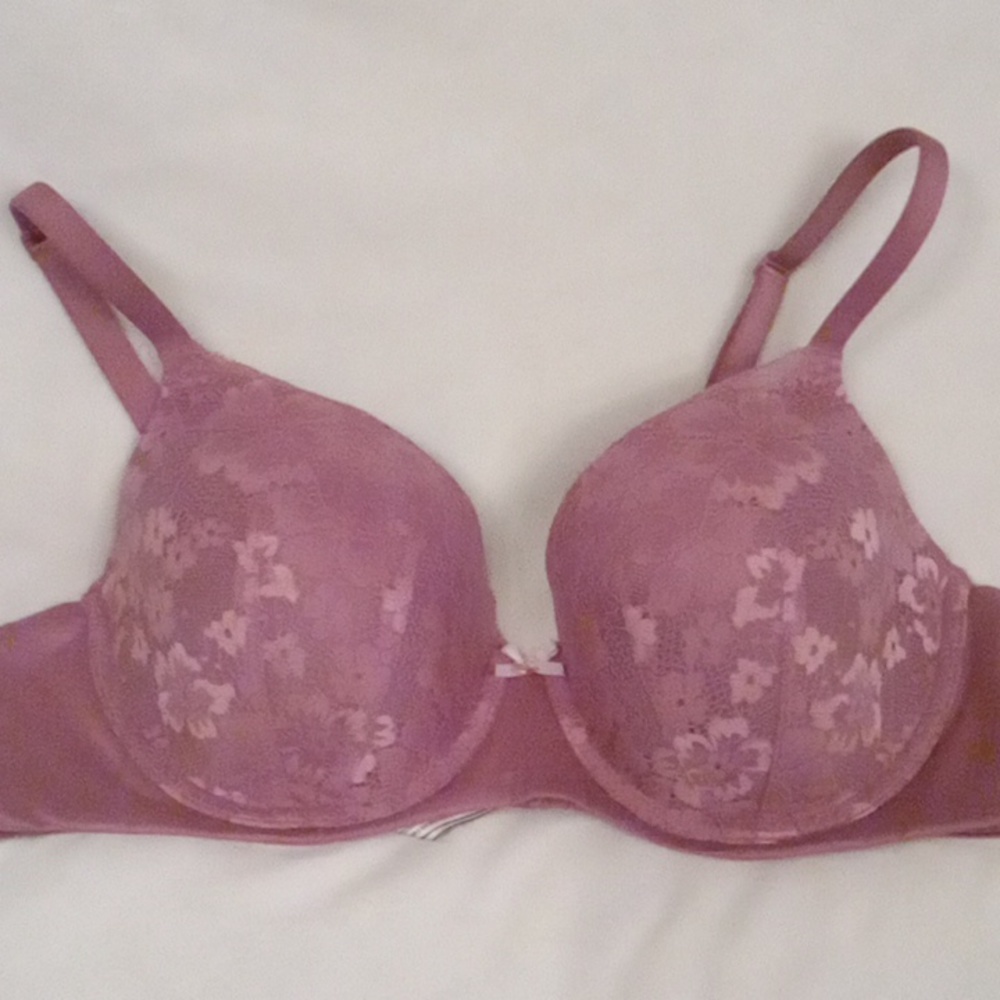 Victoria's secret body demi bra